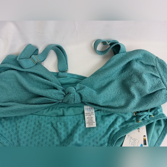 2/$30 NWT 2X Plus Size Fashionable Teal Bikini Set (#695) - Picture 2 of 10